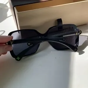 Louis Vuitton | Accessories | Louis Vuitton Square Black  display picture 2
